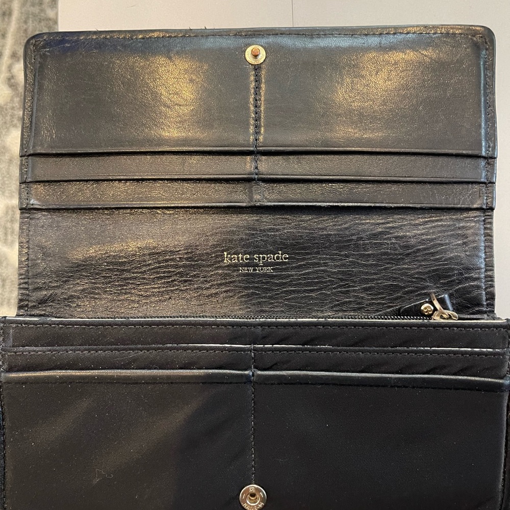 Nylon wallet - Picture 3 of 3
